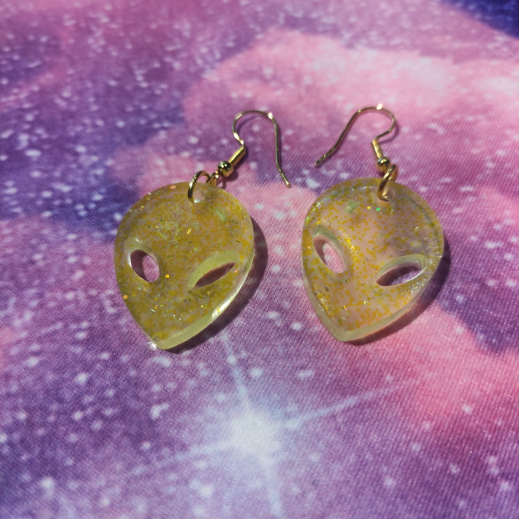 Mini Yellow Sparkling Alien ๐ฝ Earrings