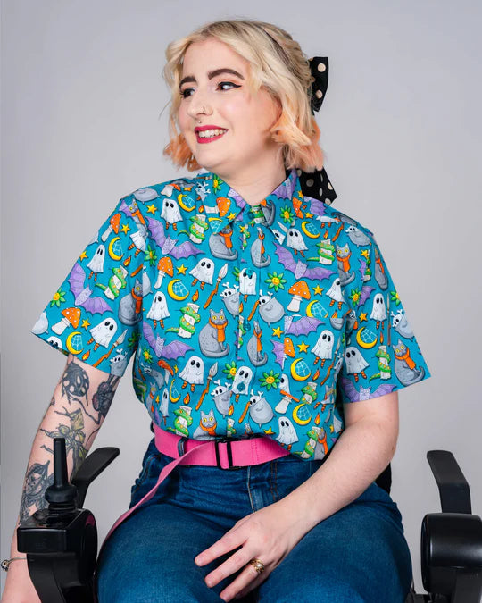 Cauldron Cats Teal Short Sleeve Shirt