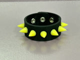 SPIKE SILICONE GLOW IN DARK BRACELET