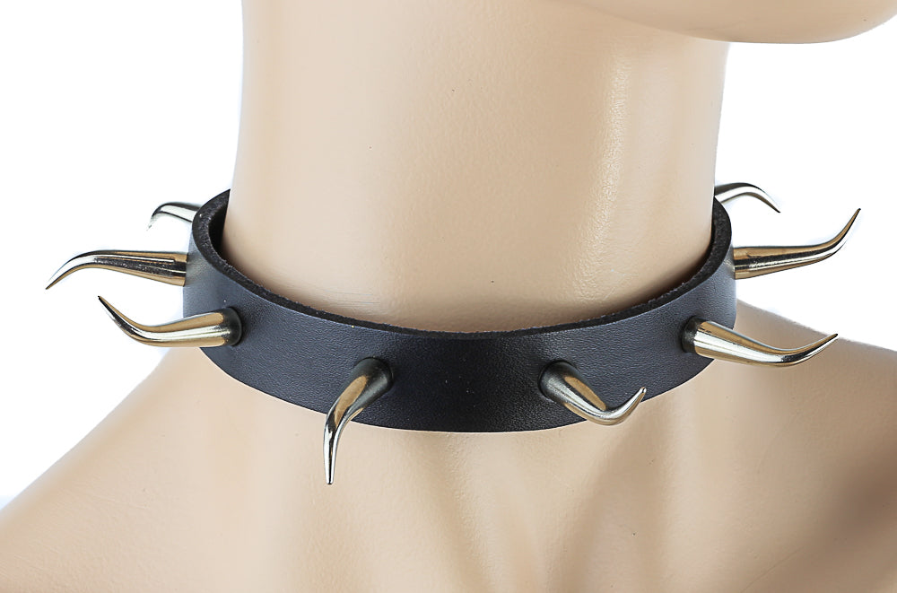 SPIKE HORN SILVER CHOKER CK238
