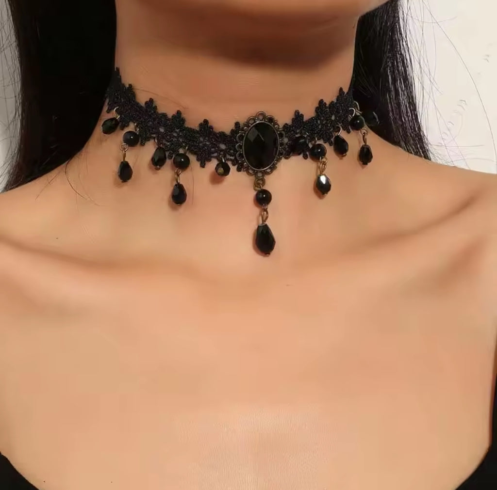 Victorian Betty Choker Necklace