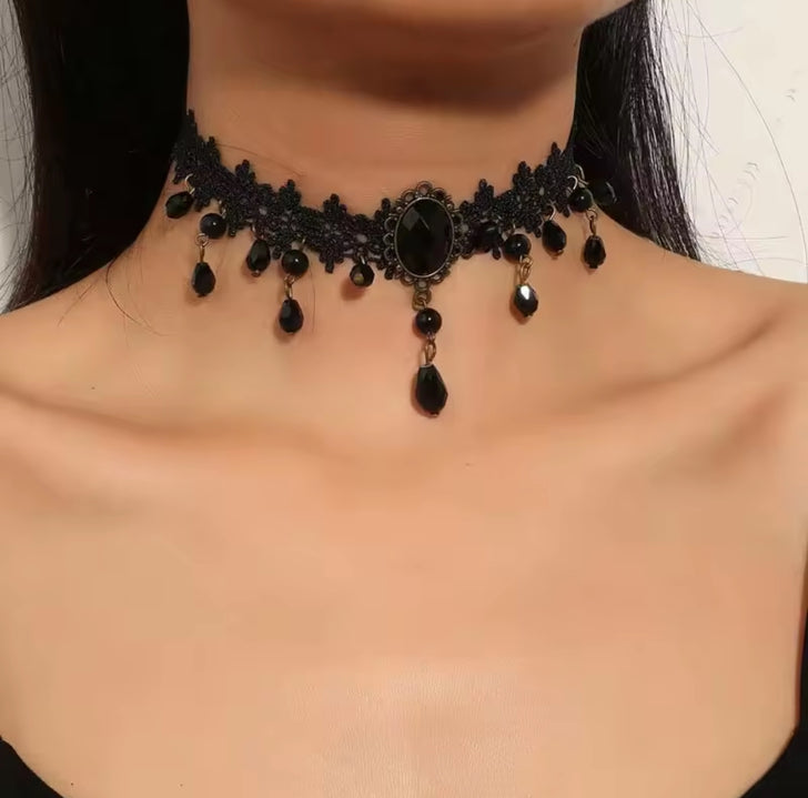 Victorian Betty Choker Necklace