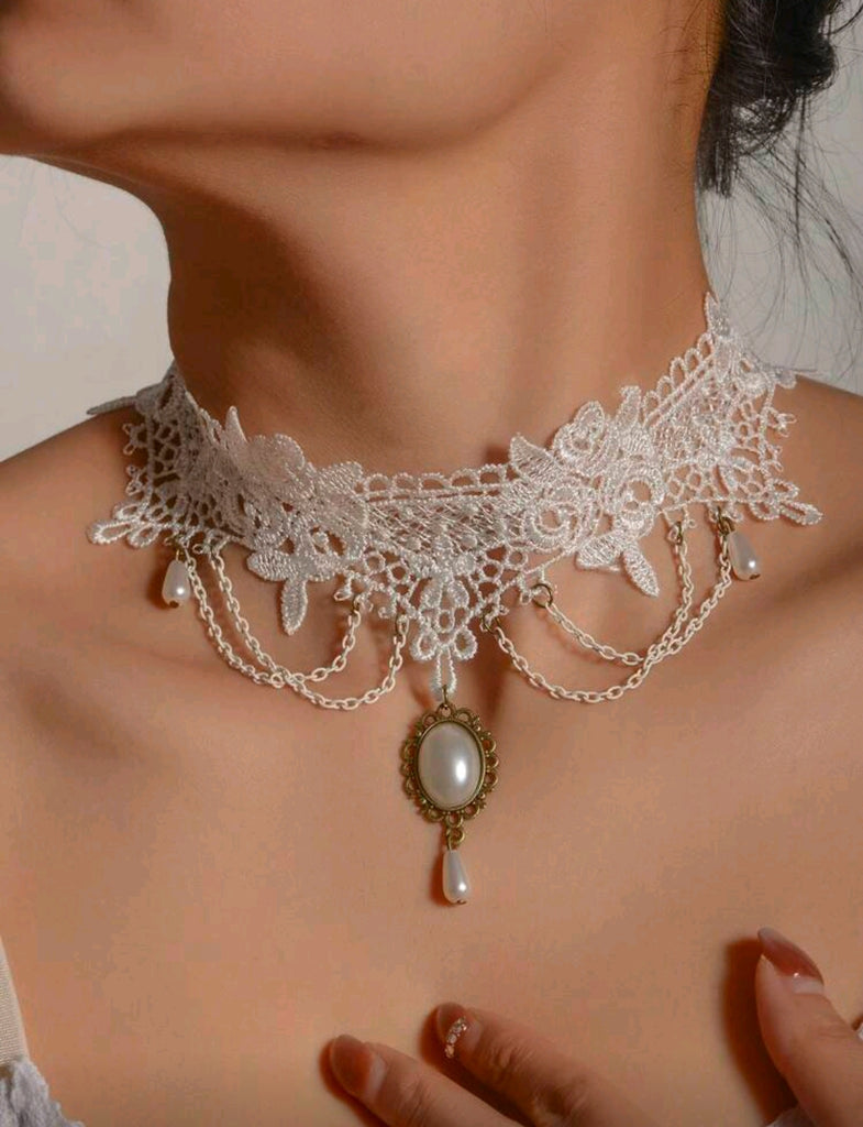 Anna Victorian Choker Necklace