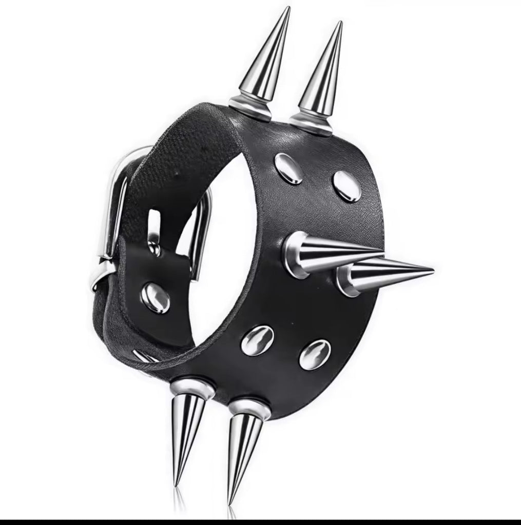 Bad boy STUD BRACELET