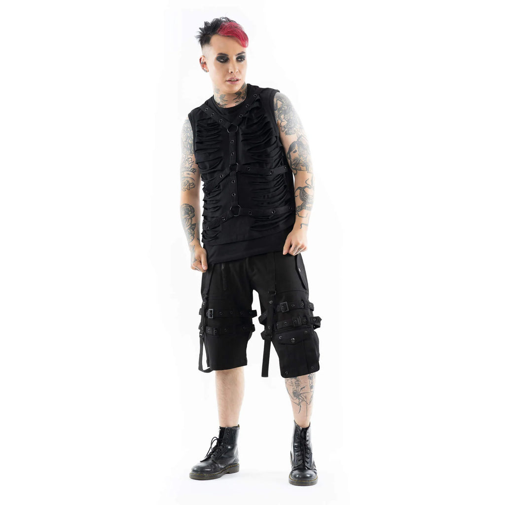 IZAAK VEST
